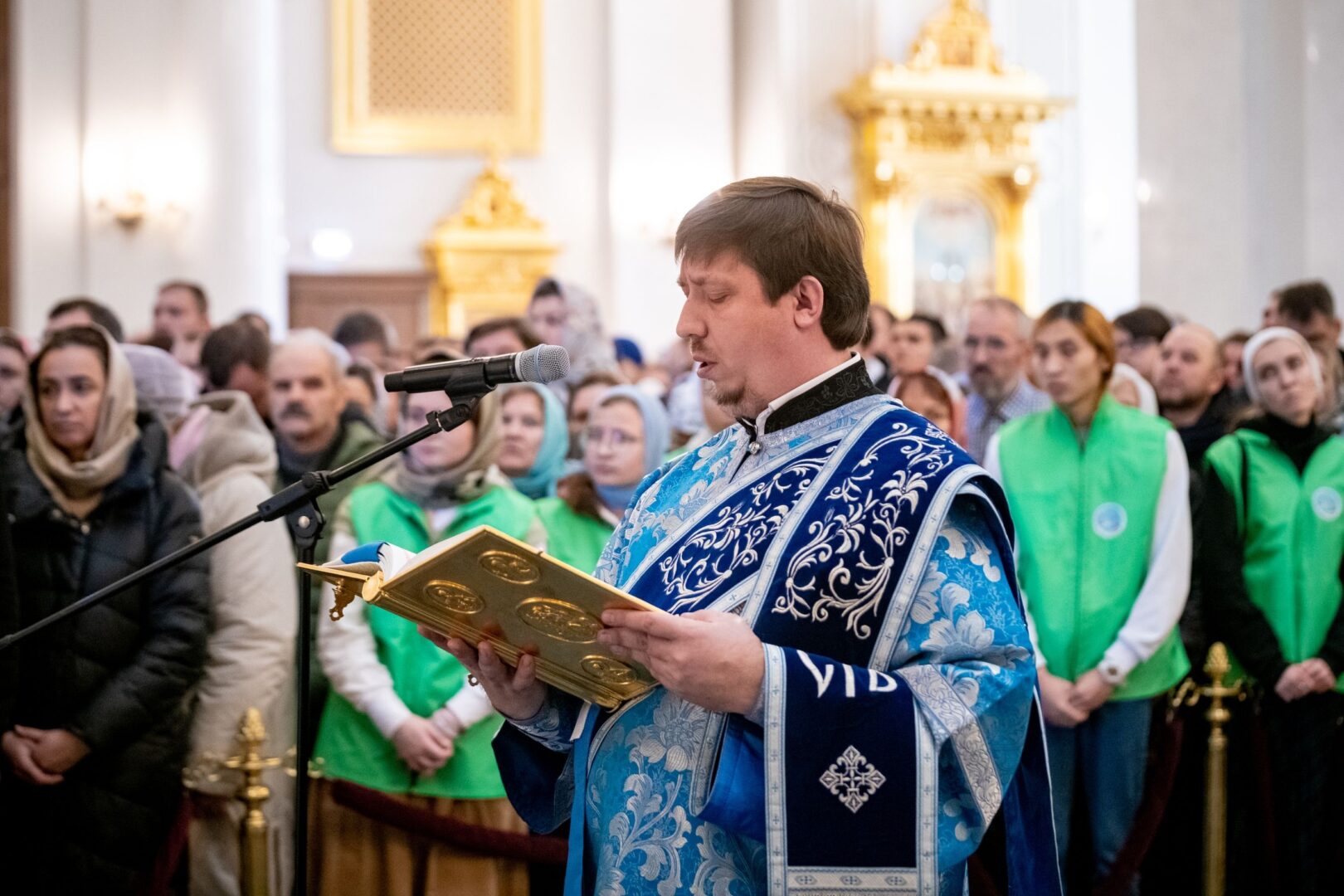 Церковные празднование в феврале